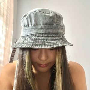 urban outfitters washed bucket hat